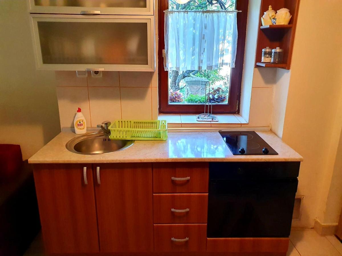 Sergej 2 Apartment